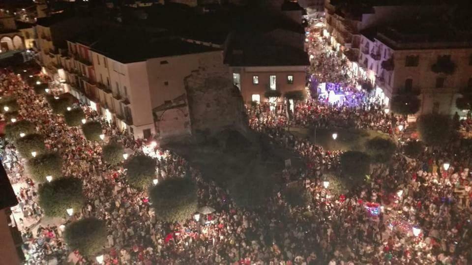 Ninna Nanna Fondi Bagian luar foto